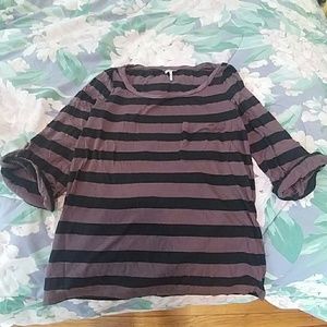 Striped shirt with 3/4 length sleeves
